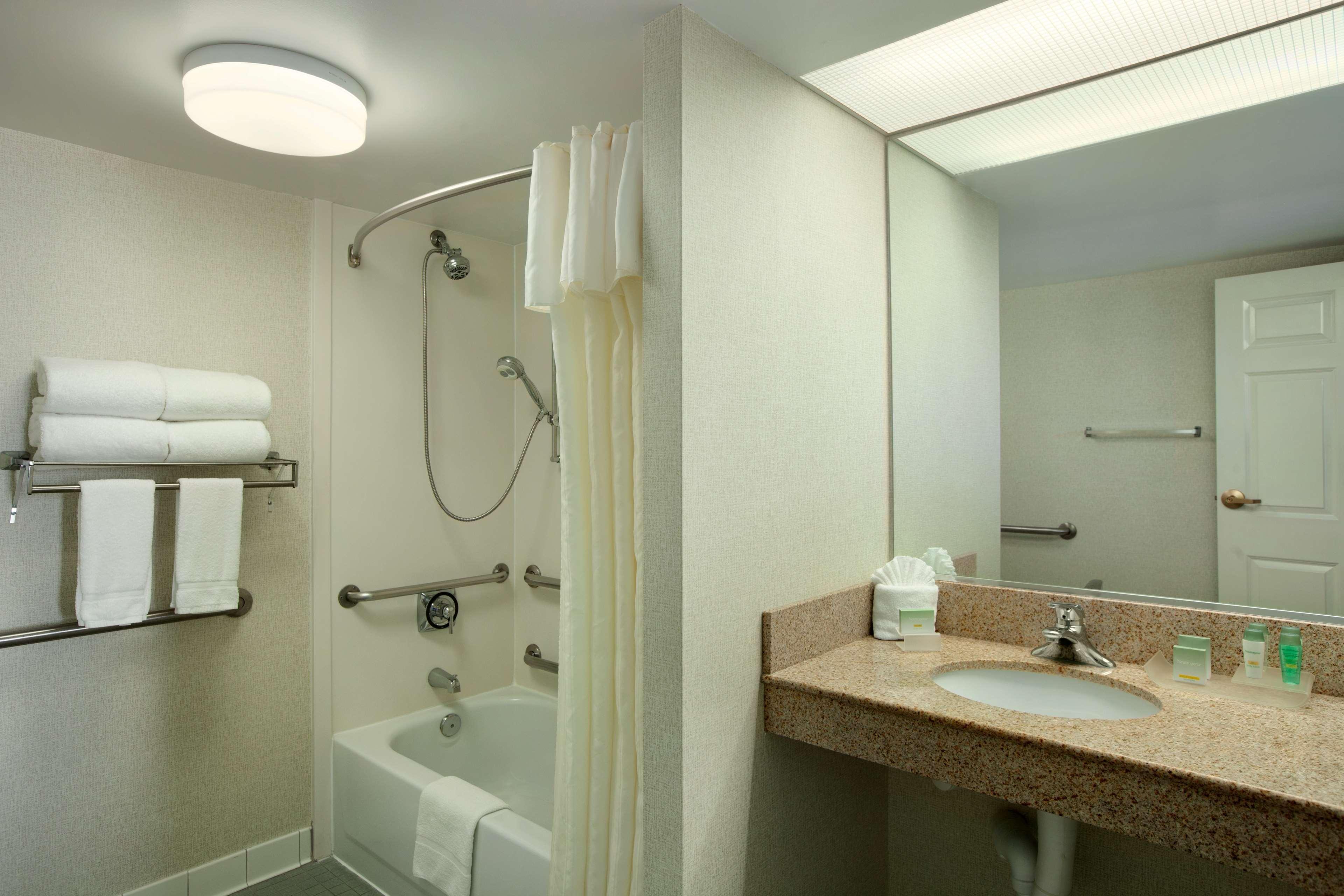 Homewood Suites By Hilton Falls Church Merrifield Eksteriør billede