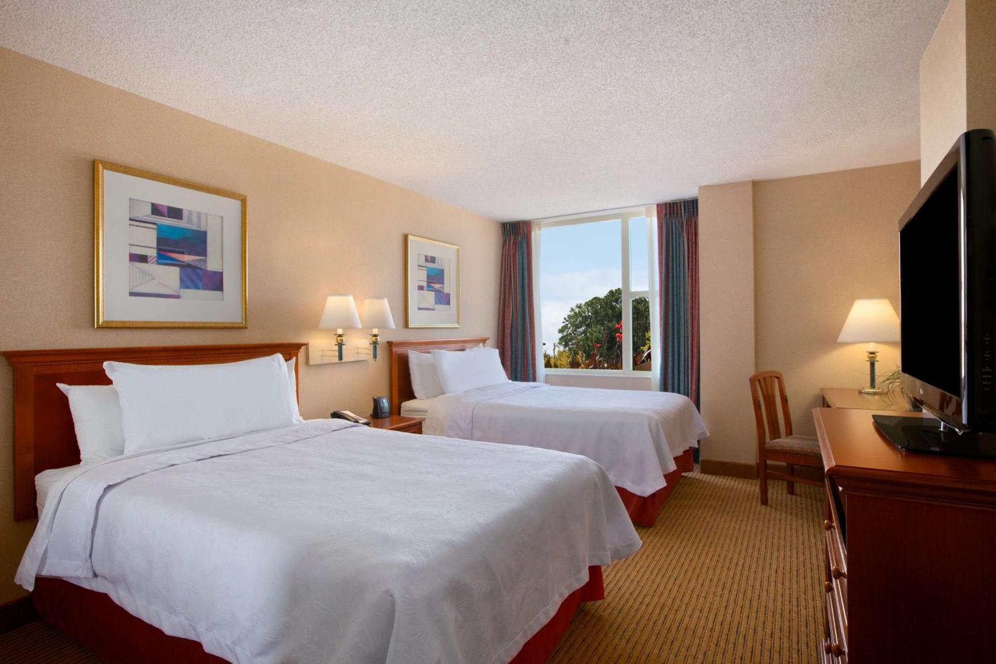 Homewood Suites By Hilton Falls Church Merrifield Eksteriør billede